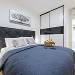 Relaxo Apartment